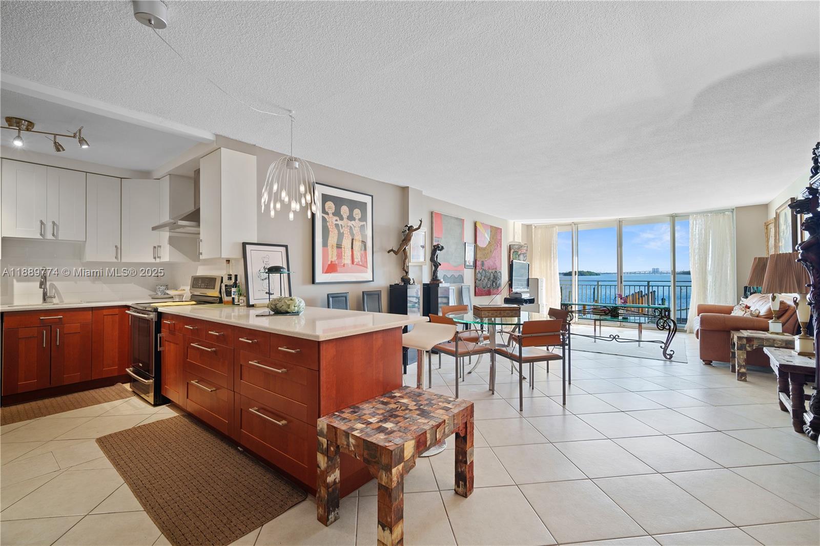 Gorgeous 1-bedroom 2bath Condo located in the Palm Bay Residence. Upon Entrance, you have your full updated kitchen with Stainless steel appliances. Updated full bath to your right. Spacious living and dining room overlooking the balcony with breathtaking views of Biscayne Bay & Private marina. Primary bedroom with double Walk-in closet and master bath. This building features a pool, gym & tennis court. Mins away from the beach, Downtown Miami, Morningside Park, local restaurants, & I-95 Express. Perfect condo for a vacation home or to Reside. Call now for a showing!
