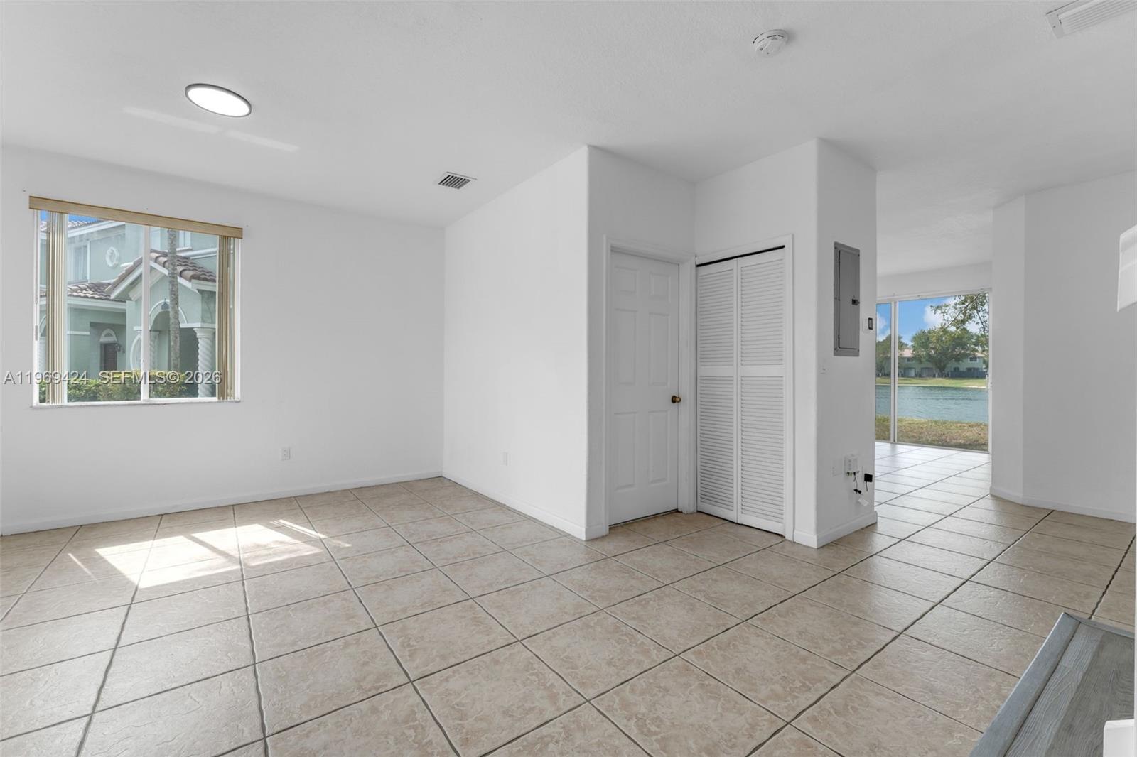SHOMA TOWNHOMES AT KEYSCO - Residential