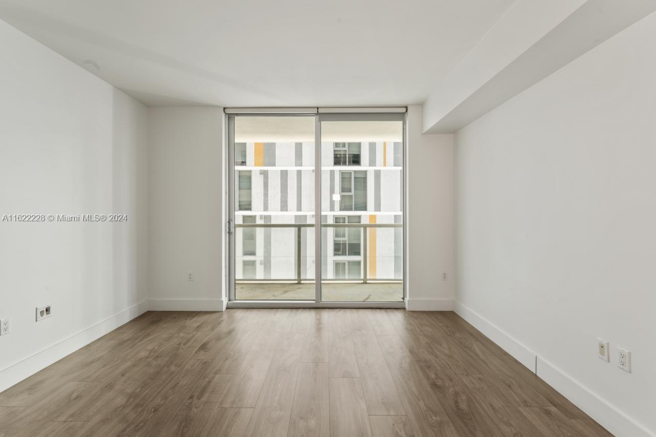 500 BRICKELL WEST CONDO - Residential Lease