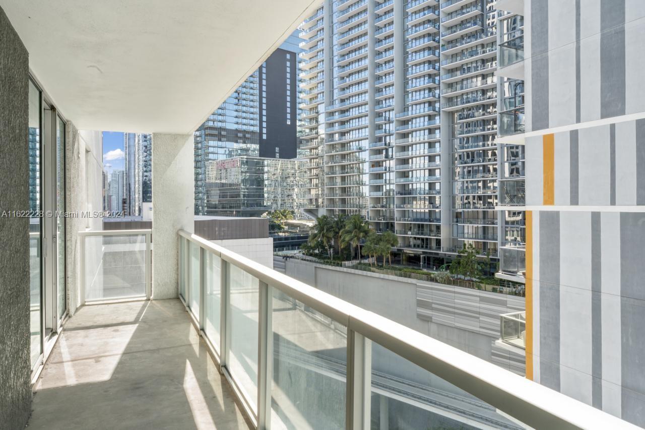 500 BRICKELL WEST CONDO - Residential Lease