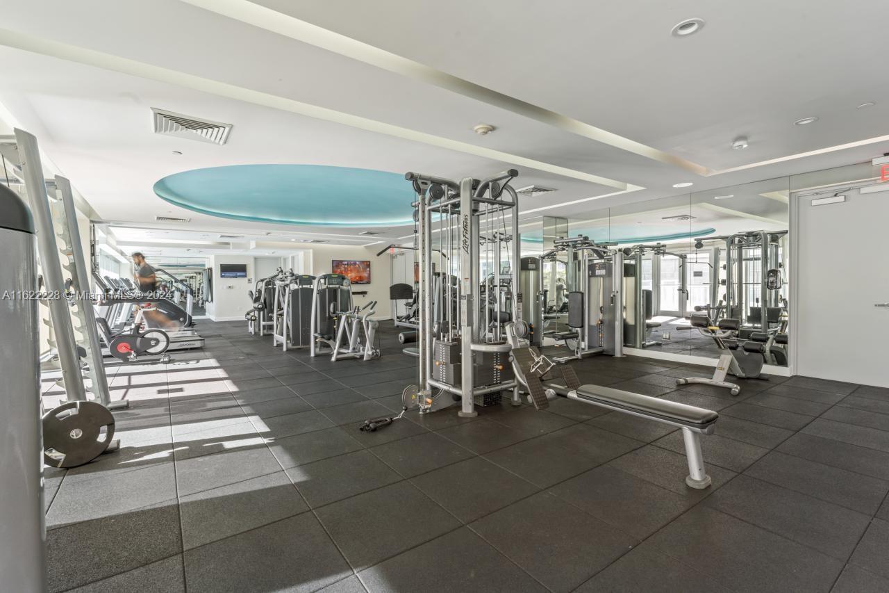 500 BRICKELL WEST CONDO - Residential Lease