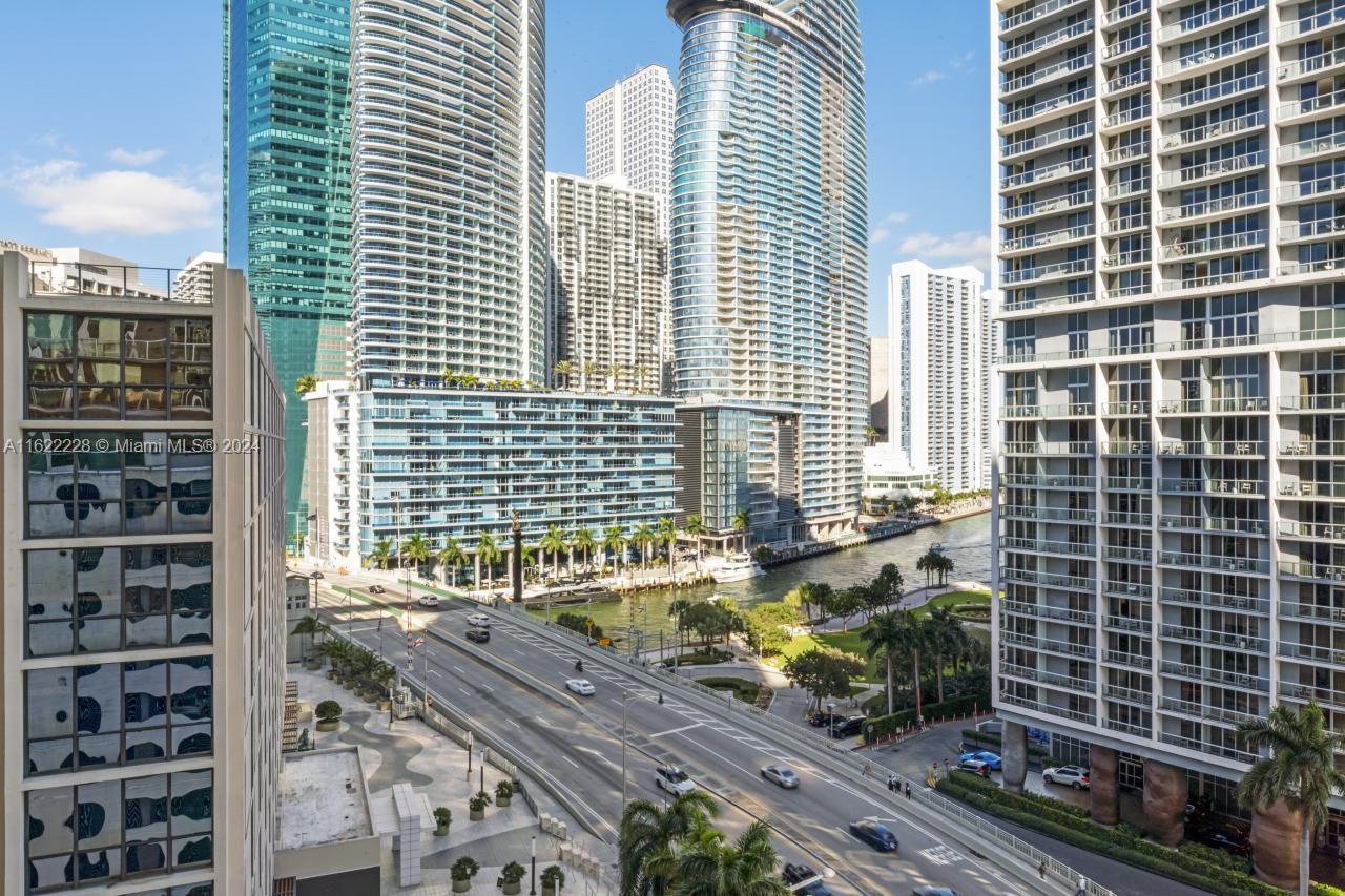 500 BRICKELL WEST CONDO - Residential Lease