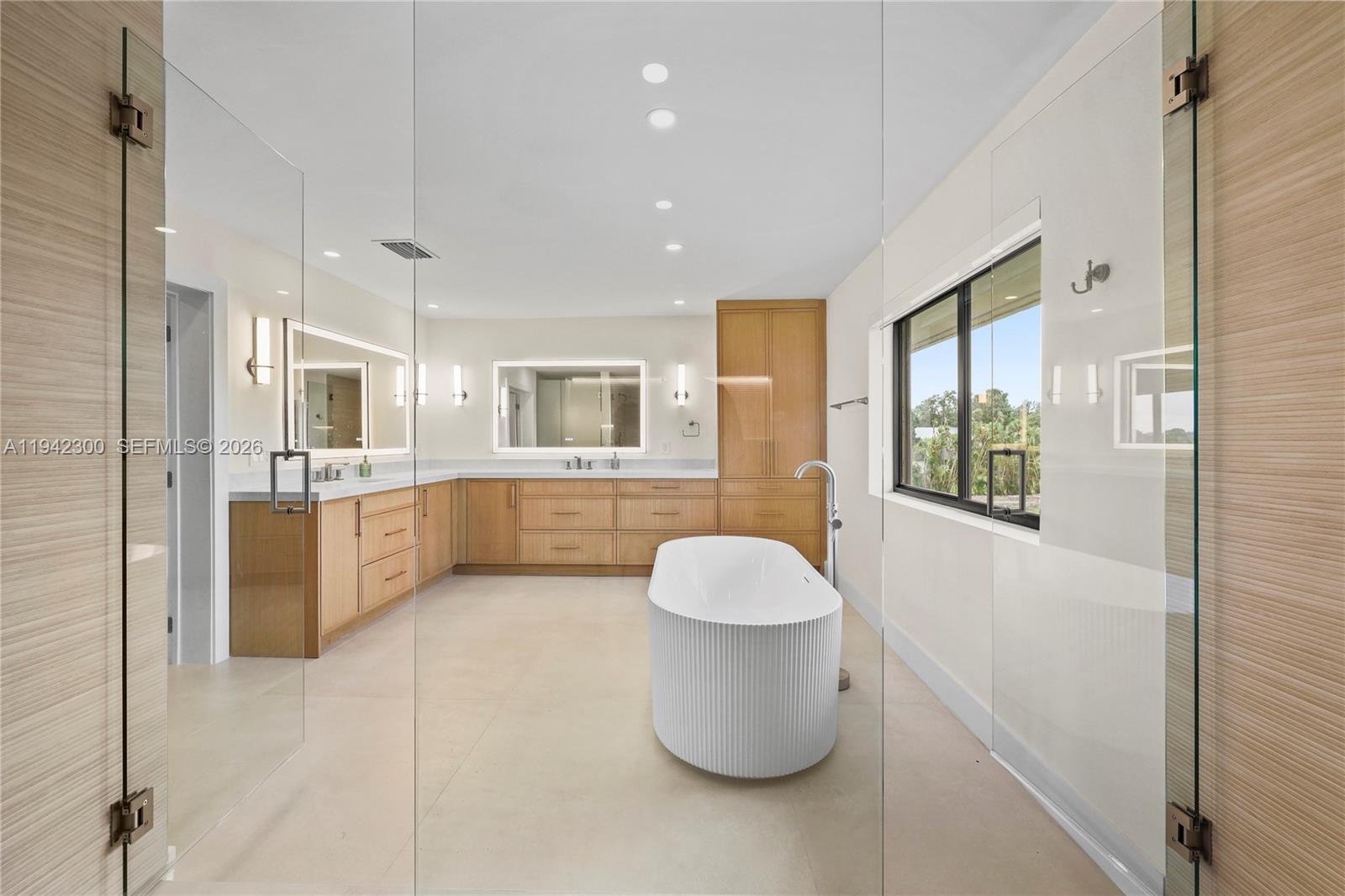 FLAMINGO GROVES - Residential