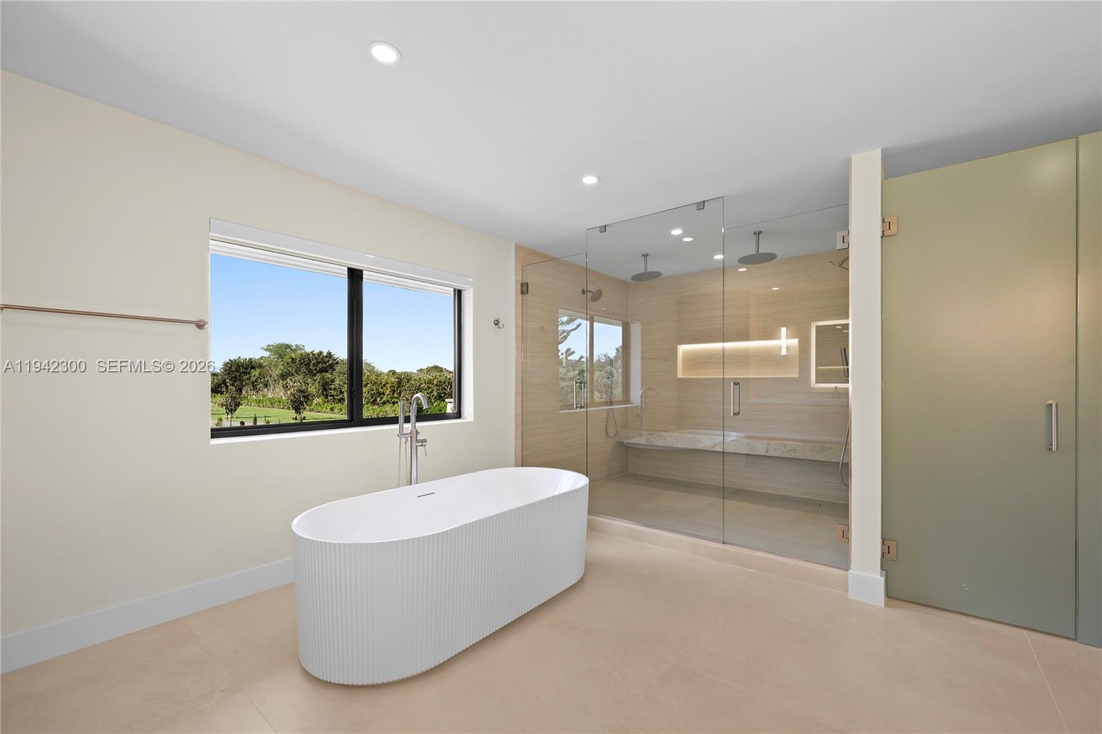 FLAMINGO GROVES - Residential