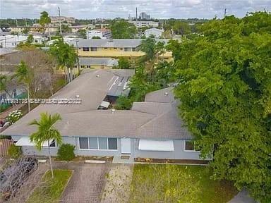 ATLANTIC SHORES DIXIE HIG - Residential Lease