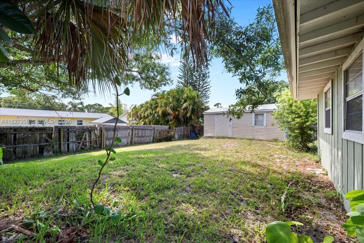 INDIAN RIVER ESTATES UNIT - Residential