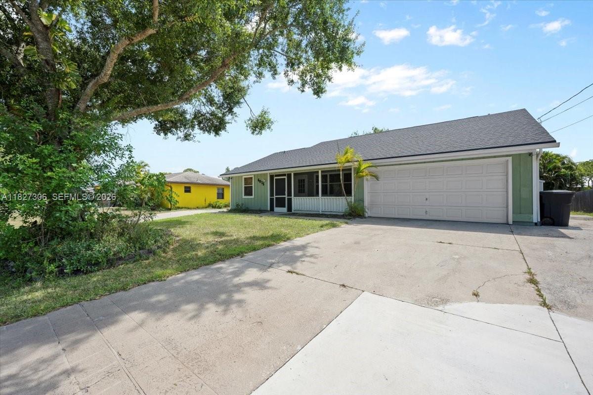 INDIAN RIVER ESTATES UNIT - Residential