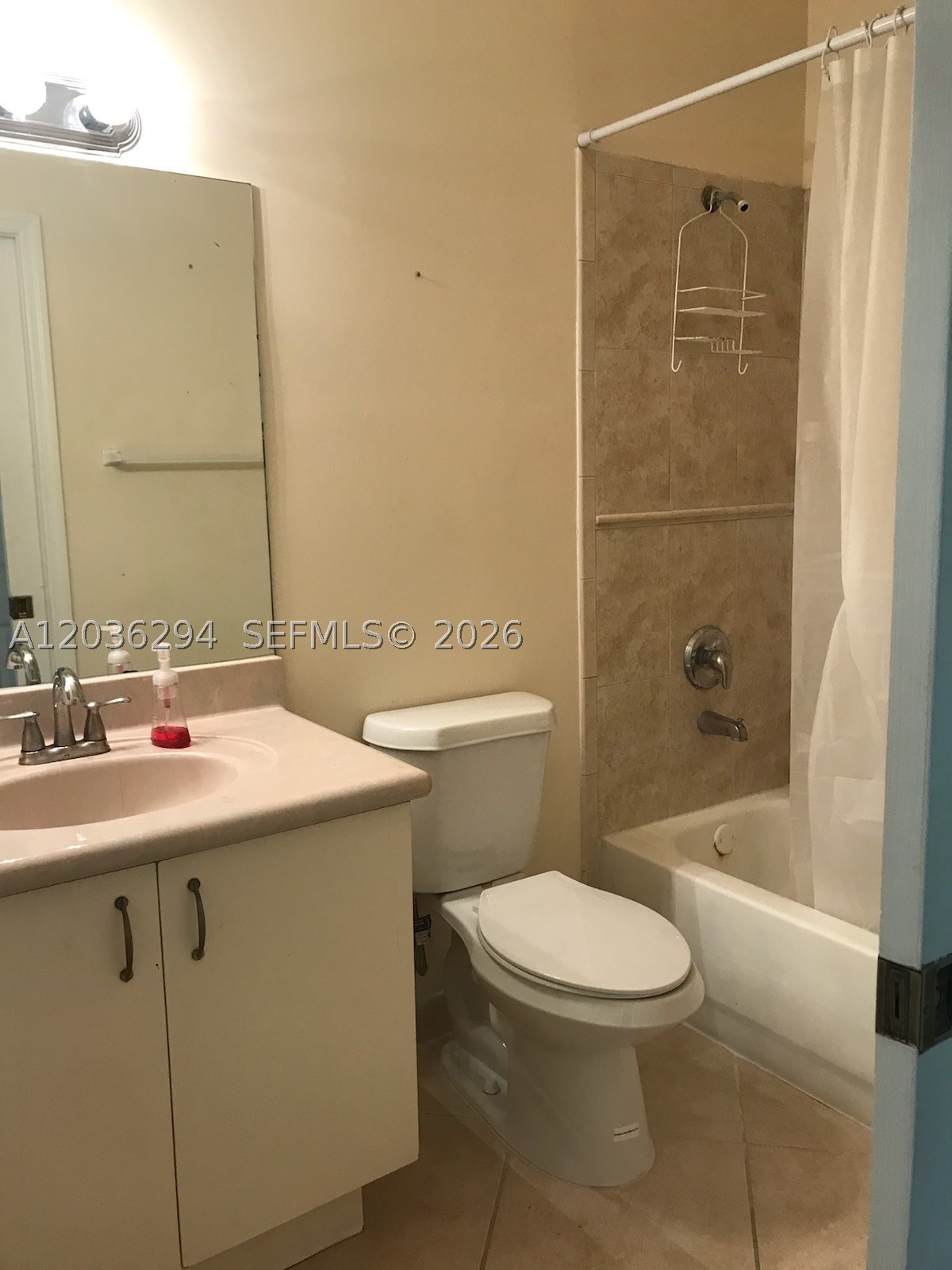MOWRY VILLAS - Residential Lease