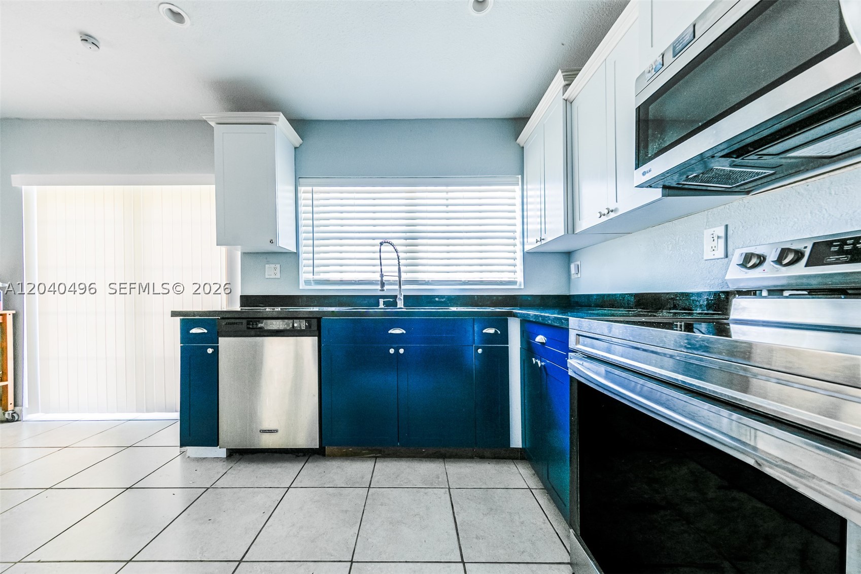 WESTWOOD COMMUNITY 3 - Residential