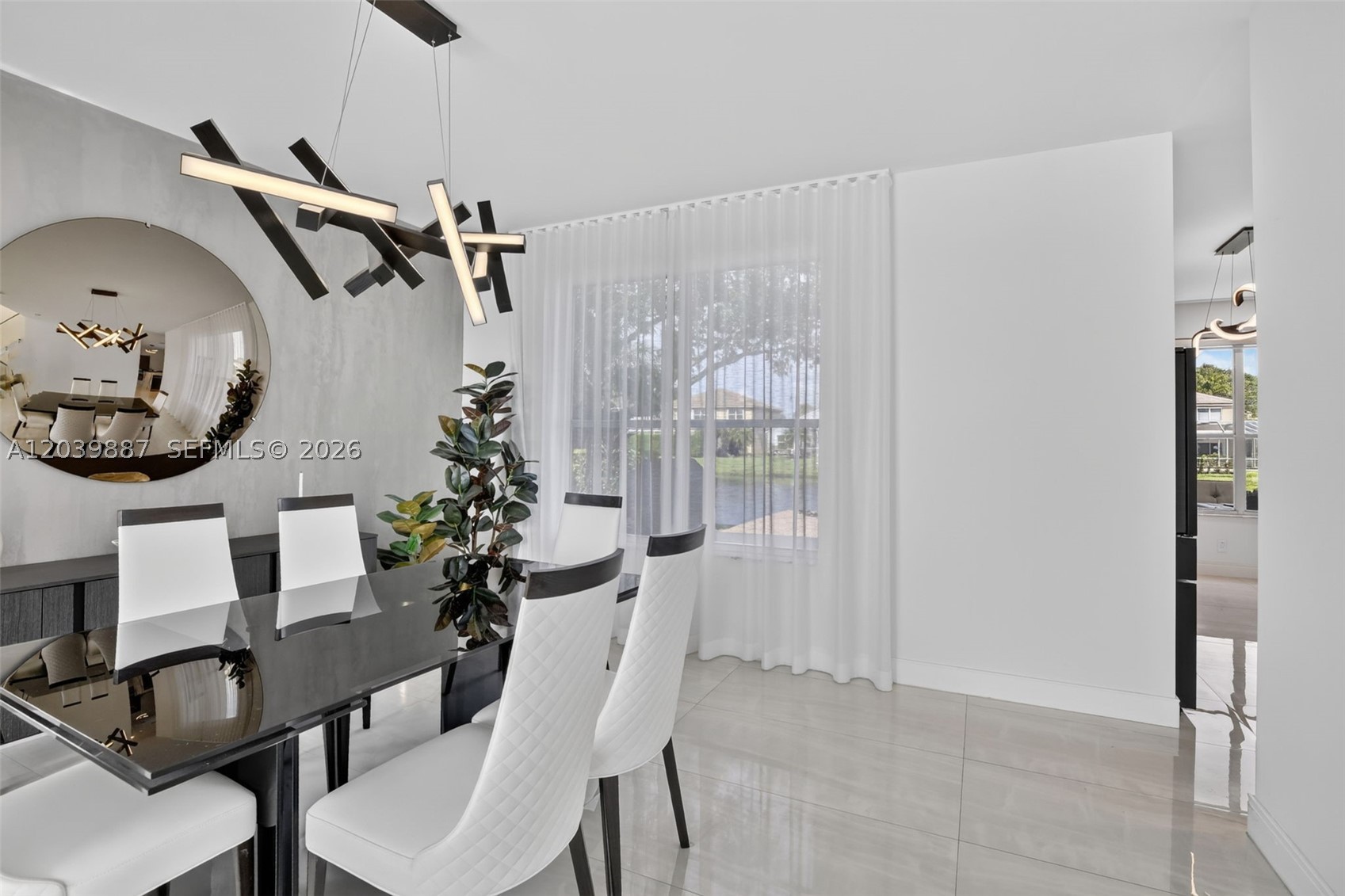 EMERALD COURTS - OPAL CRE - Residential