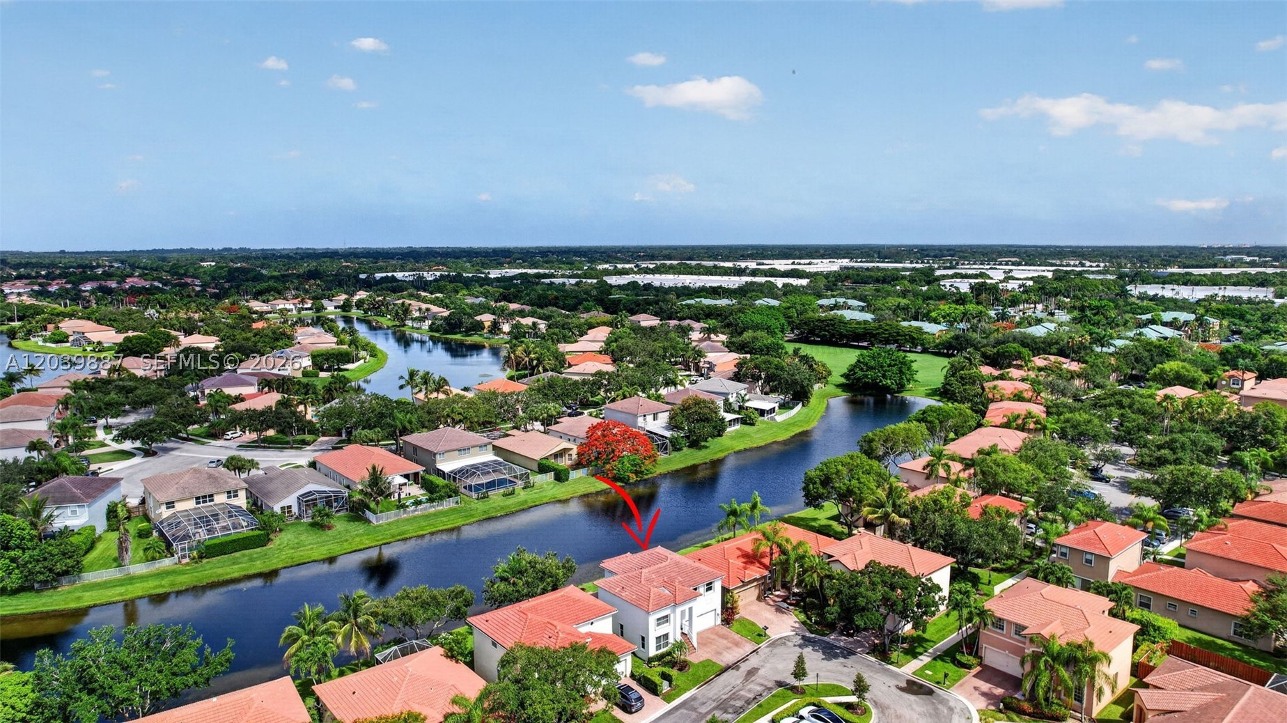 EMERALD COURTS - OPAL CRE - Residential
