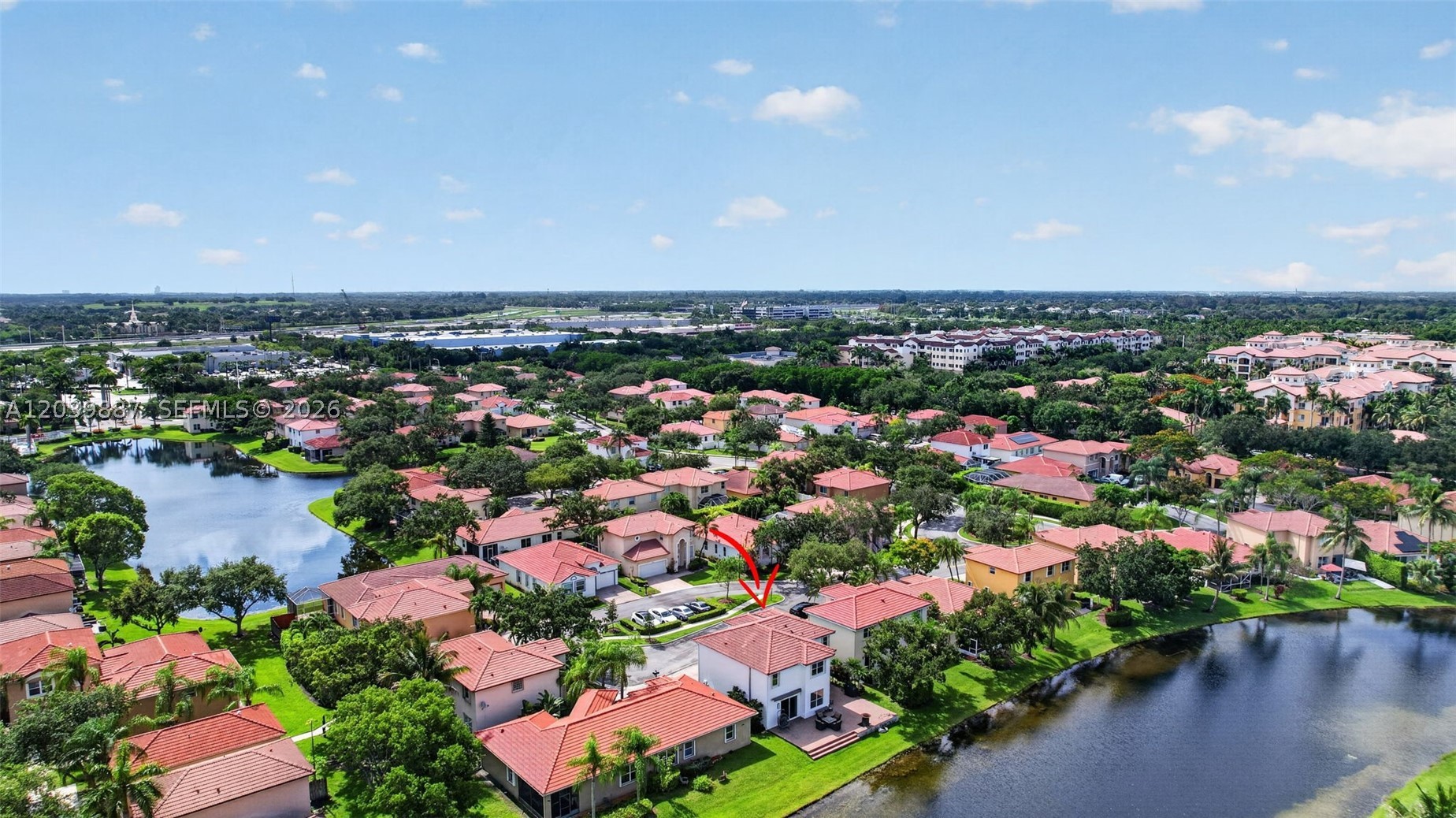 EMERALD COURTS - OPAL CRE - Residential