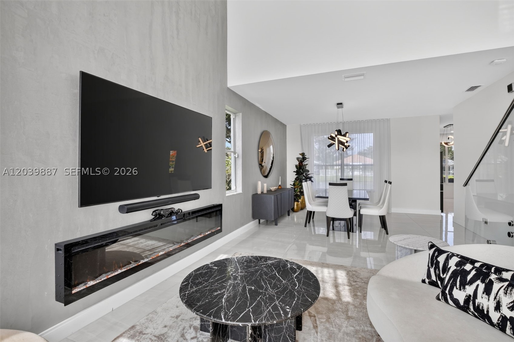 EMERALD COURTS - OPAL CRE - Residential
