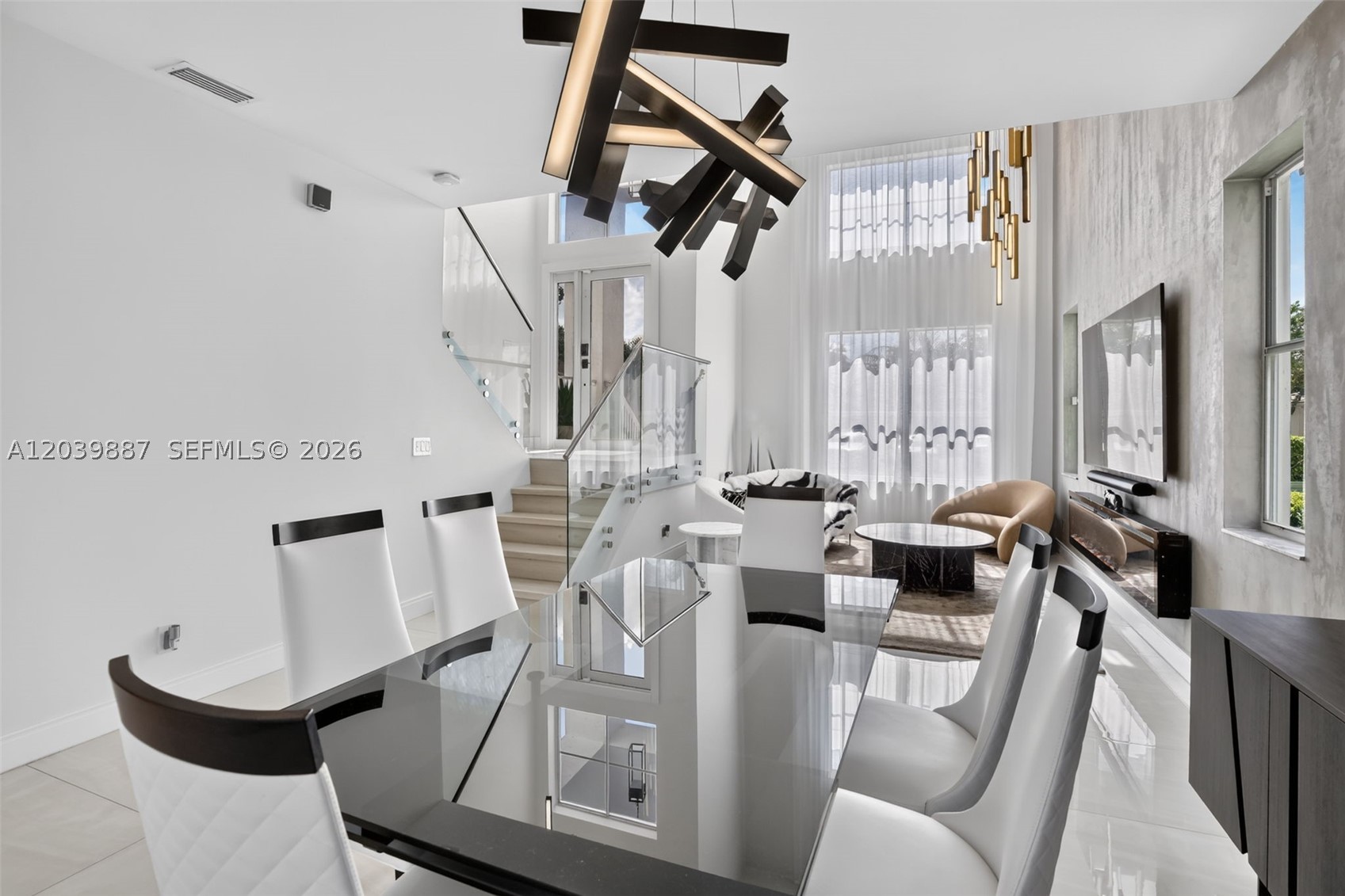 EMERALD COURTS - OPAL CRE - Residential