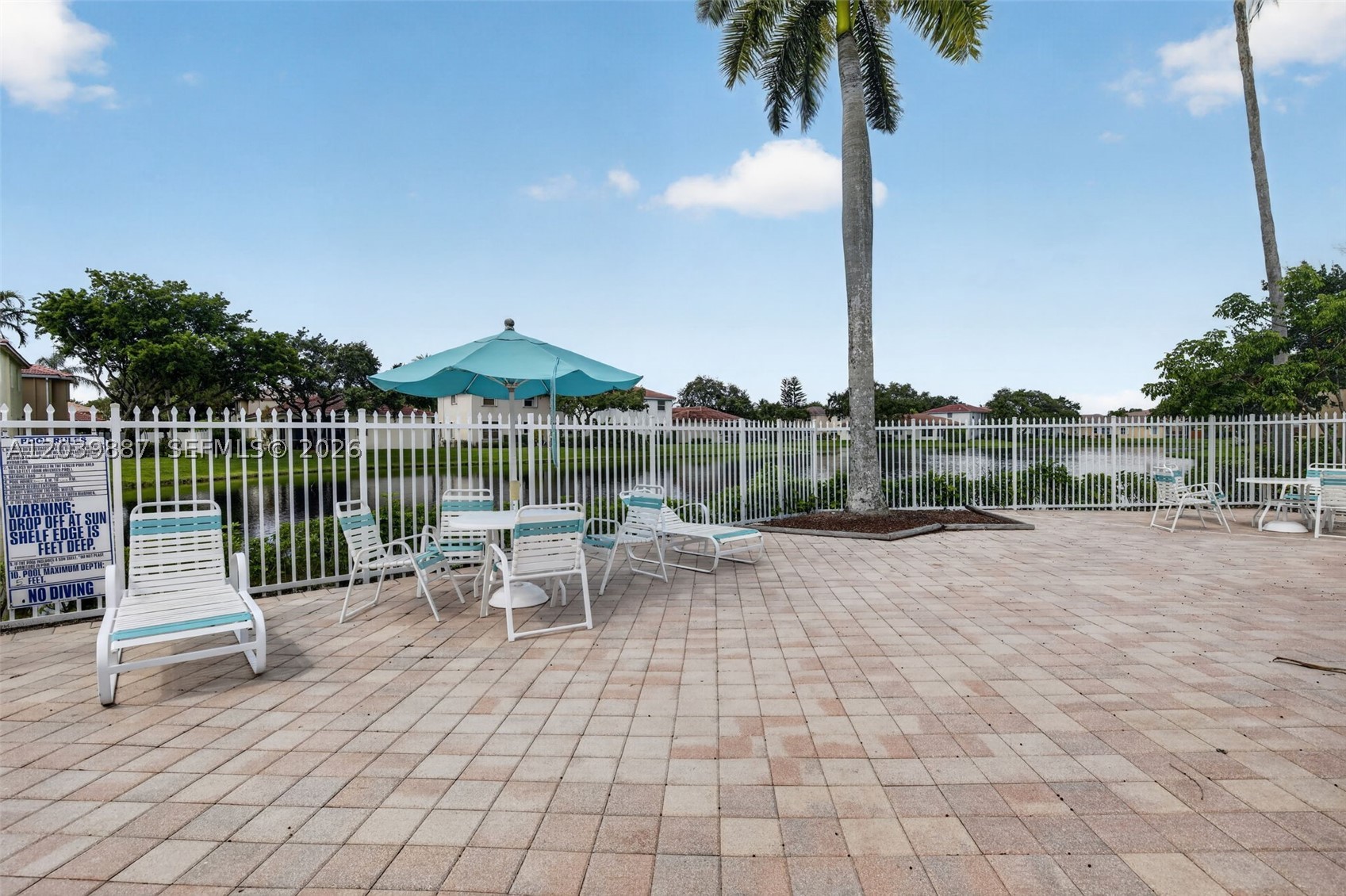 EMERALD COURTS - OPAL CRE - Residential