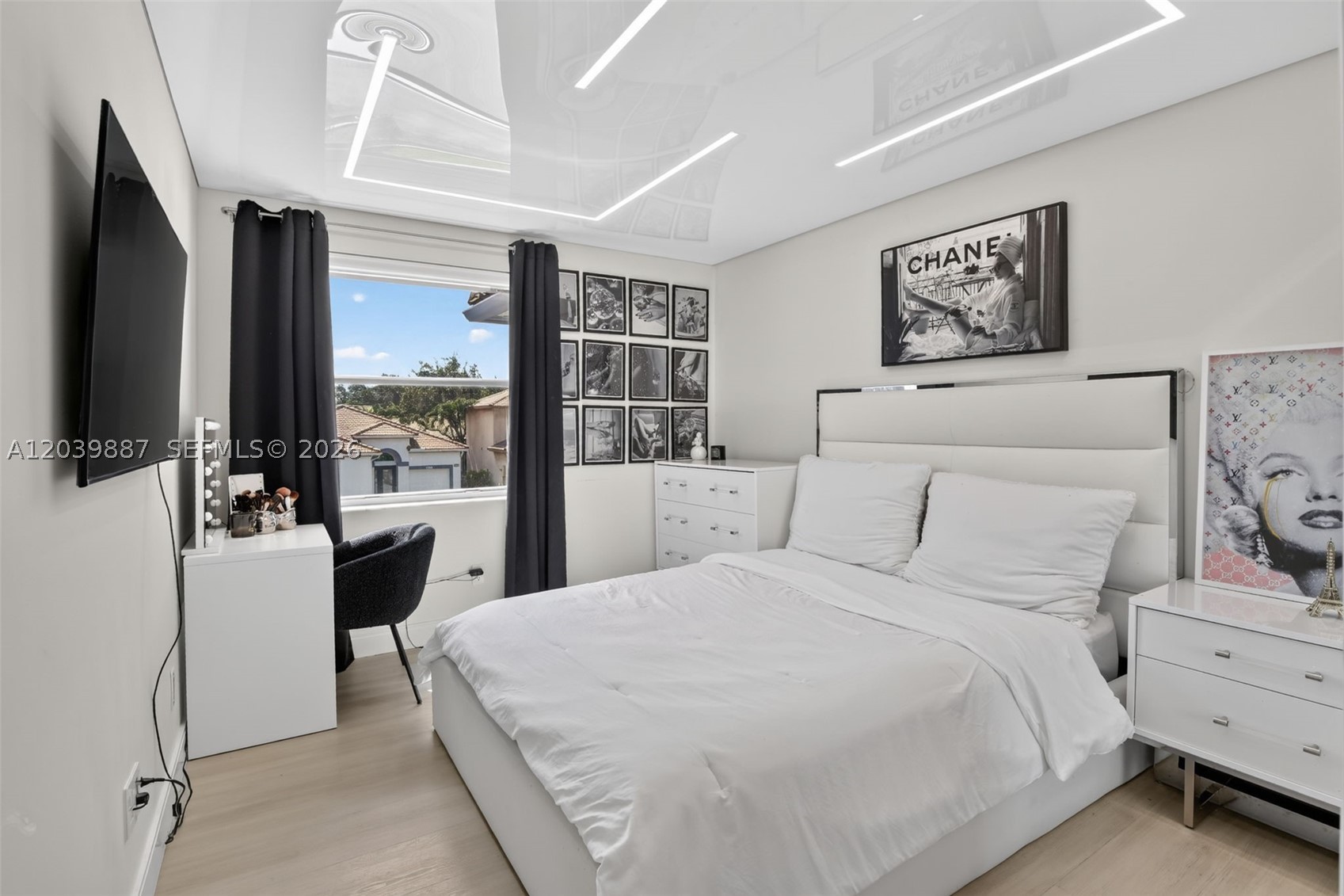 EMERALD COURTS - OPAL CRE - Residential
