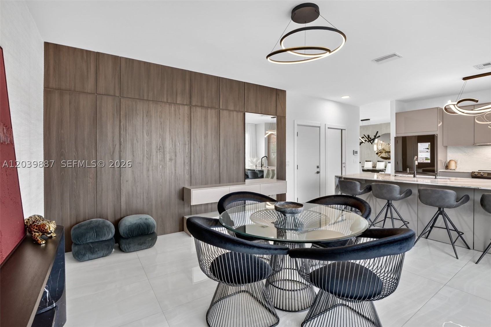 EMERALD COURTS - OPAL CRE - Residential