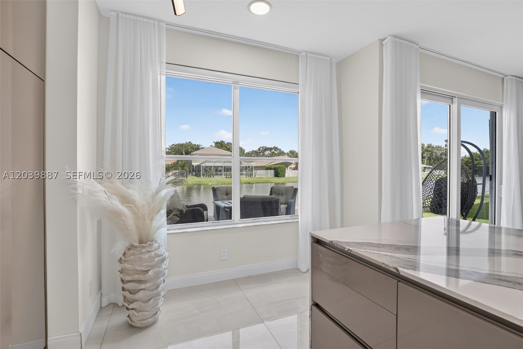 EMERALD COURTS - OPAL CRE - Residential