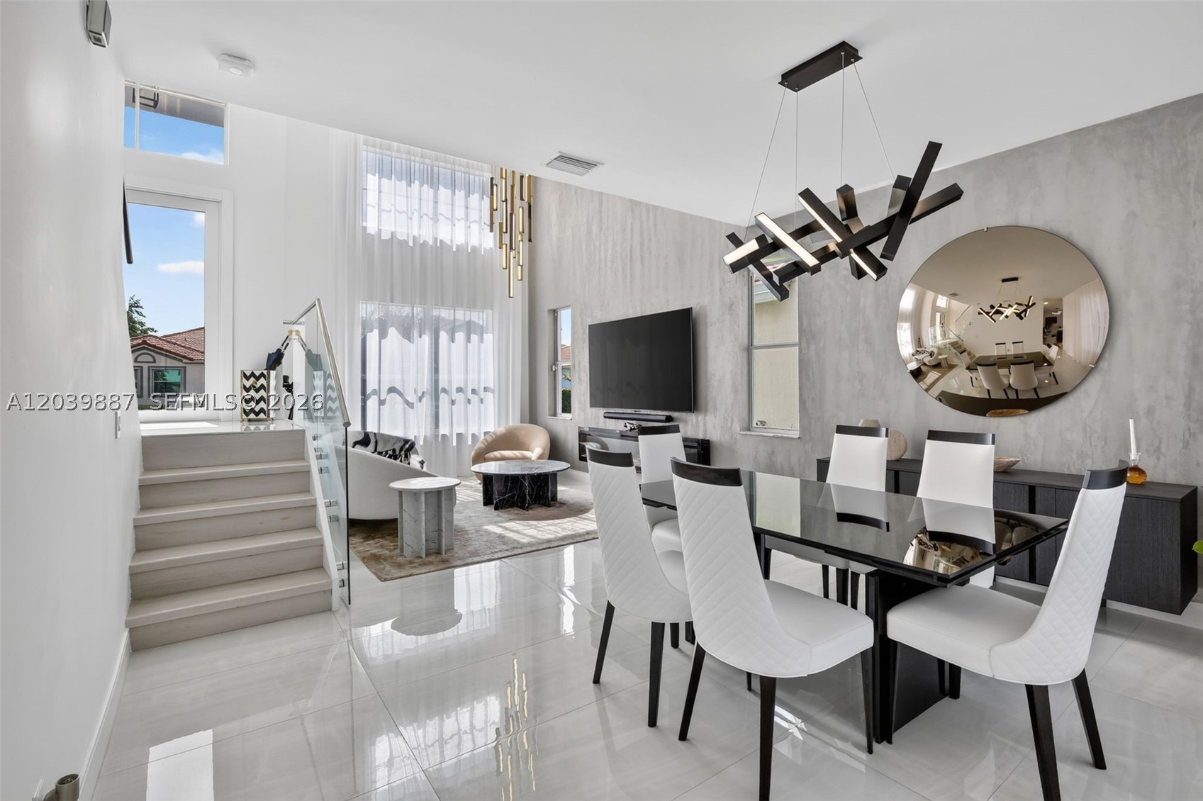 EMERALD COURTS - OPAL CRE - Residential