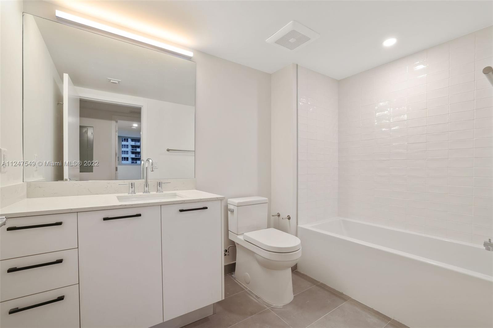 Flamingo Point - Residential Lease