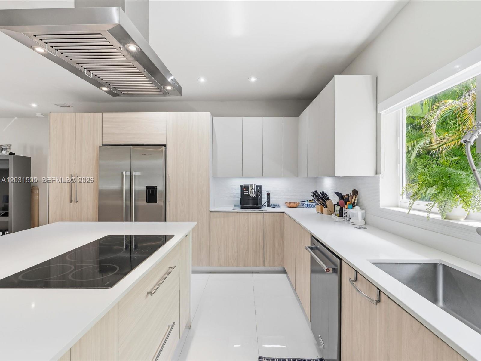 EARLETON SHORES - Residential