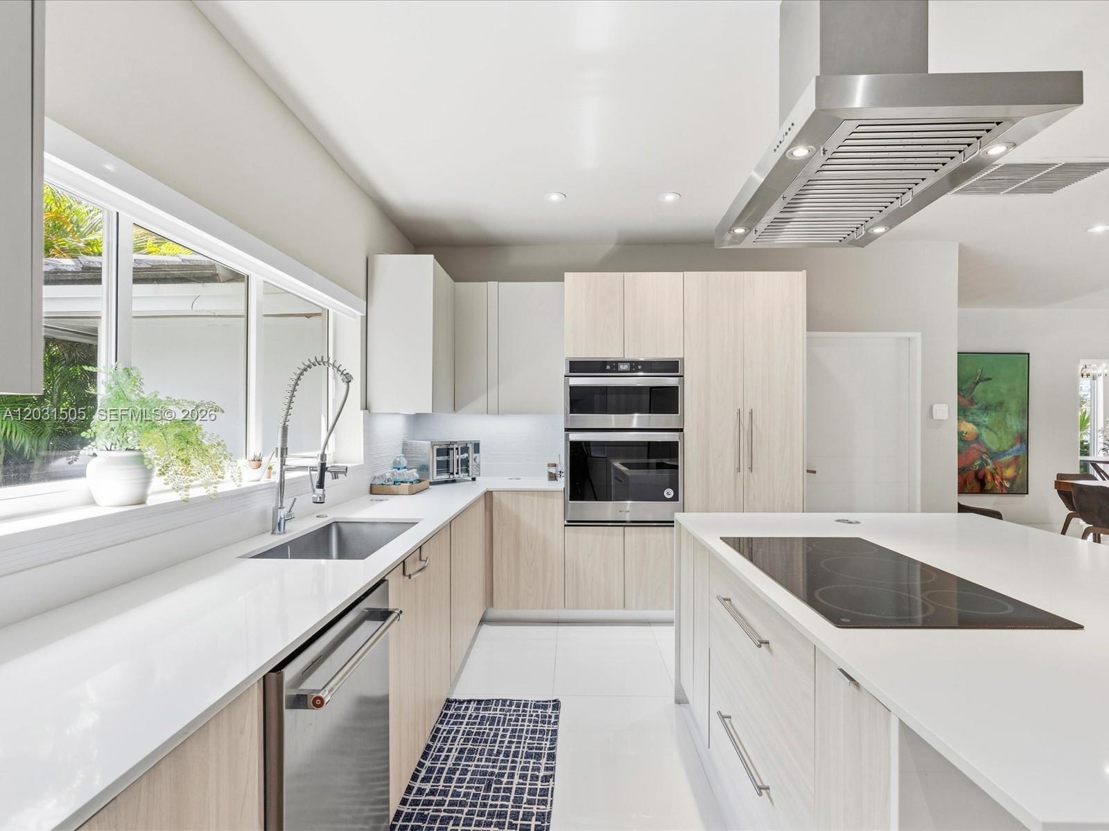 EARLETON SHORES - Residential
