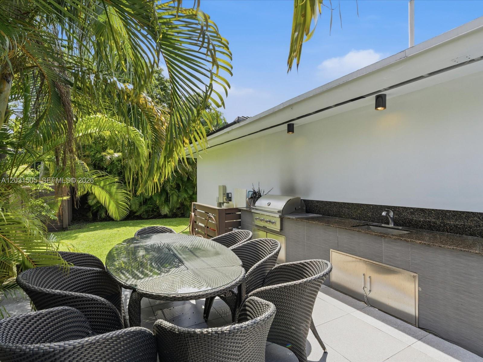 EARLETON SHORES - Residential