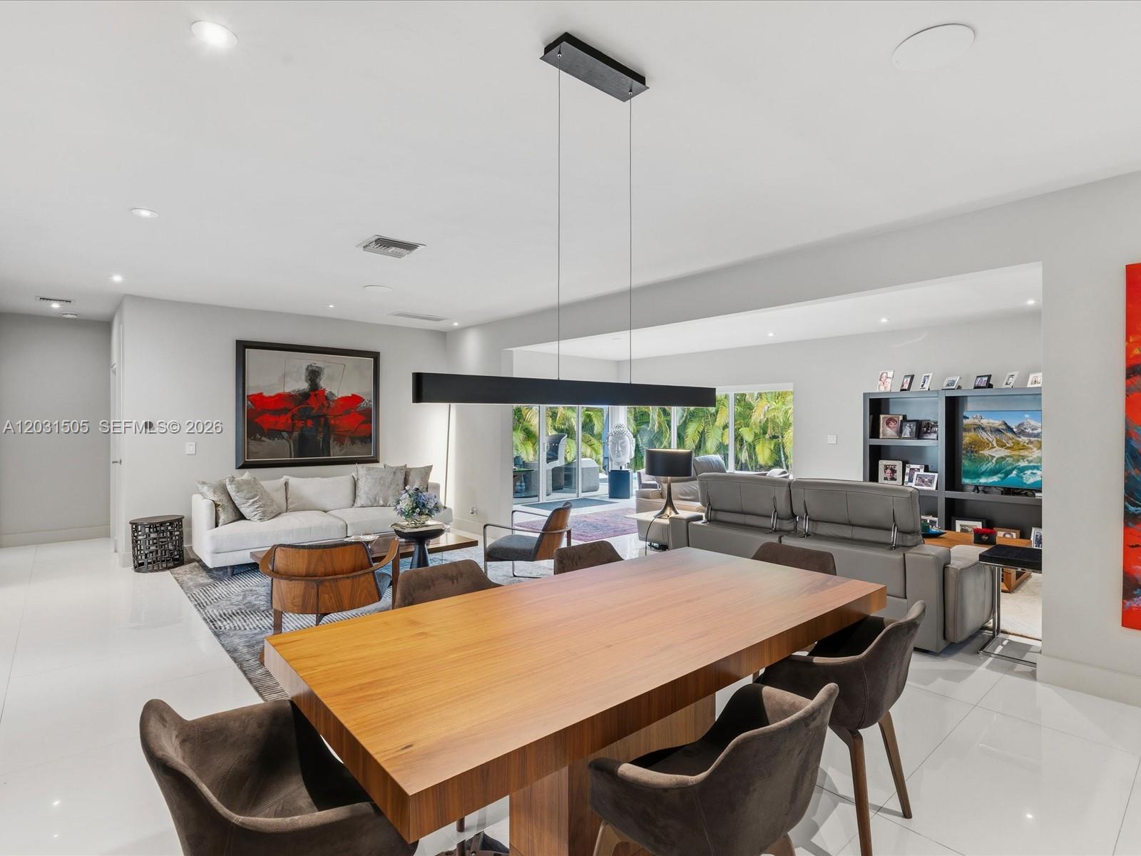 EARLETON SHORES - Residential