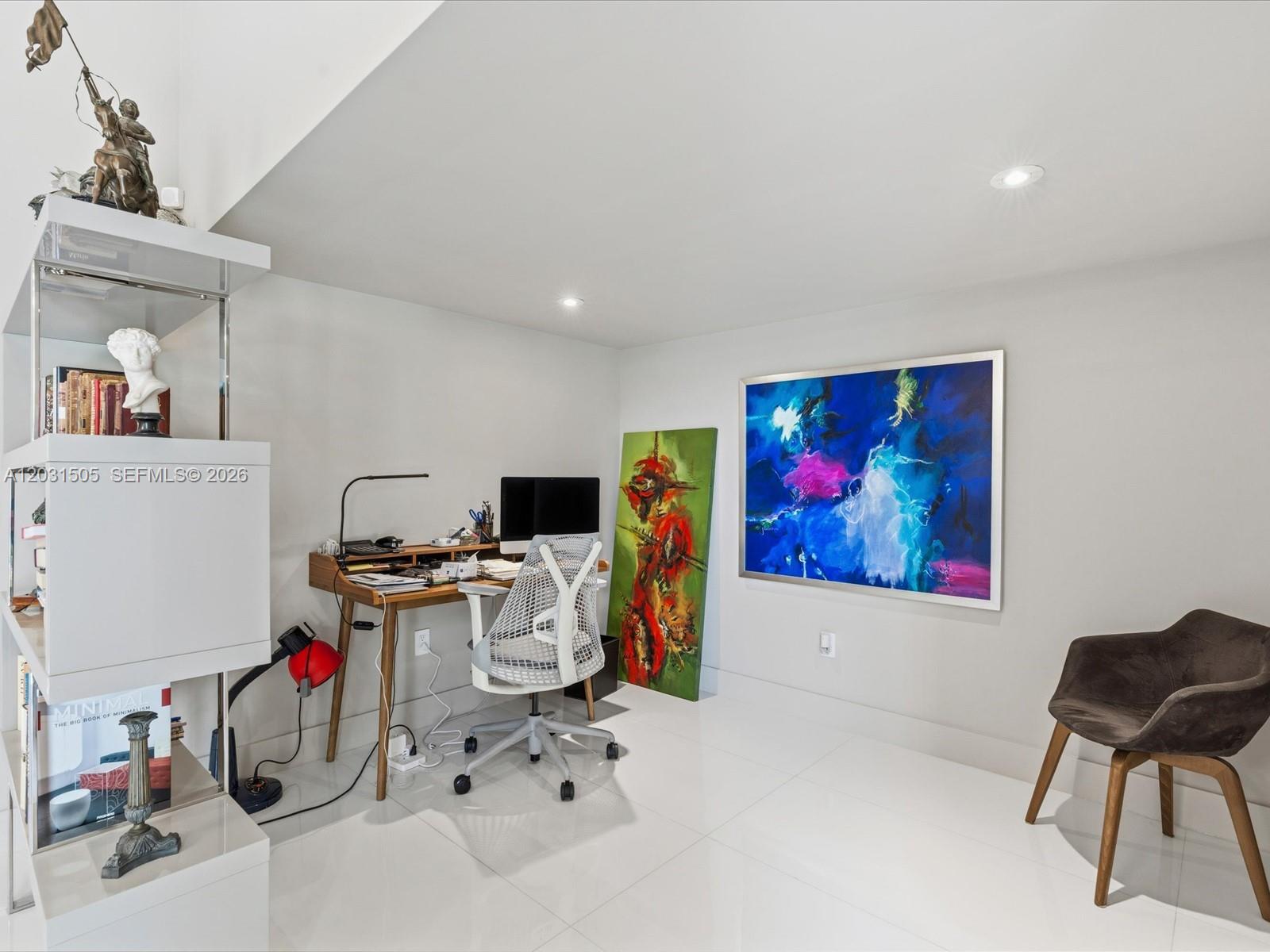 EARLETON SHORES - Residential