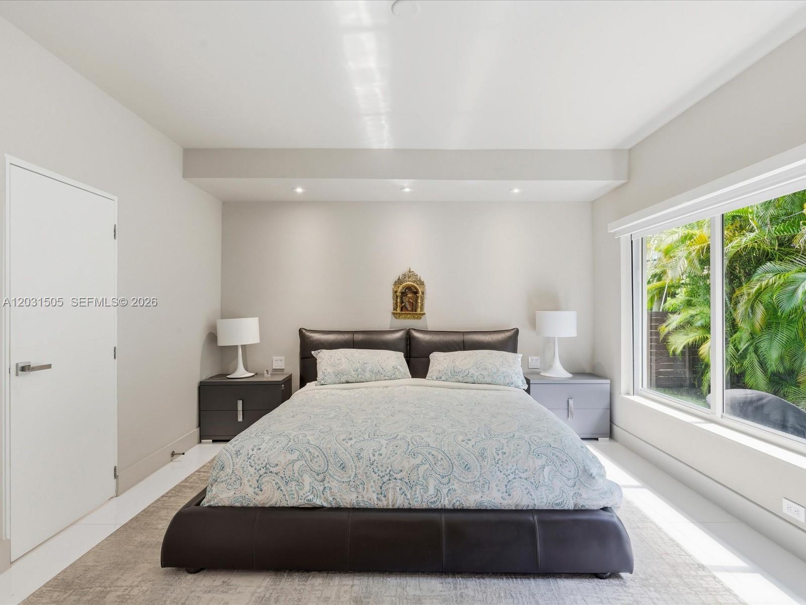 EARLETON SHORES - Residential