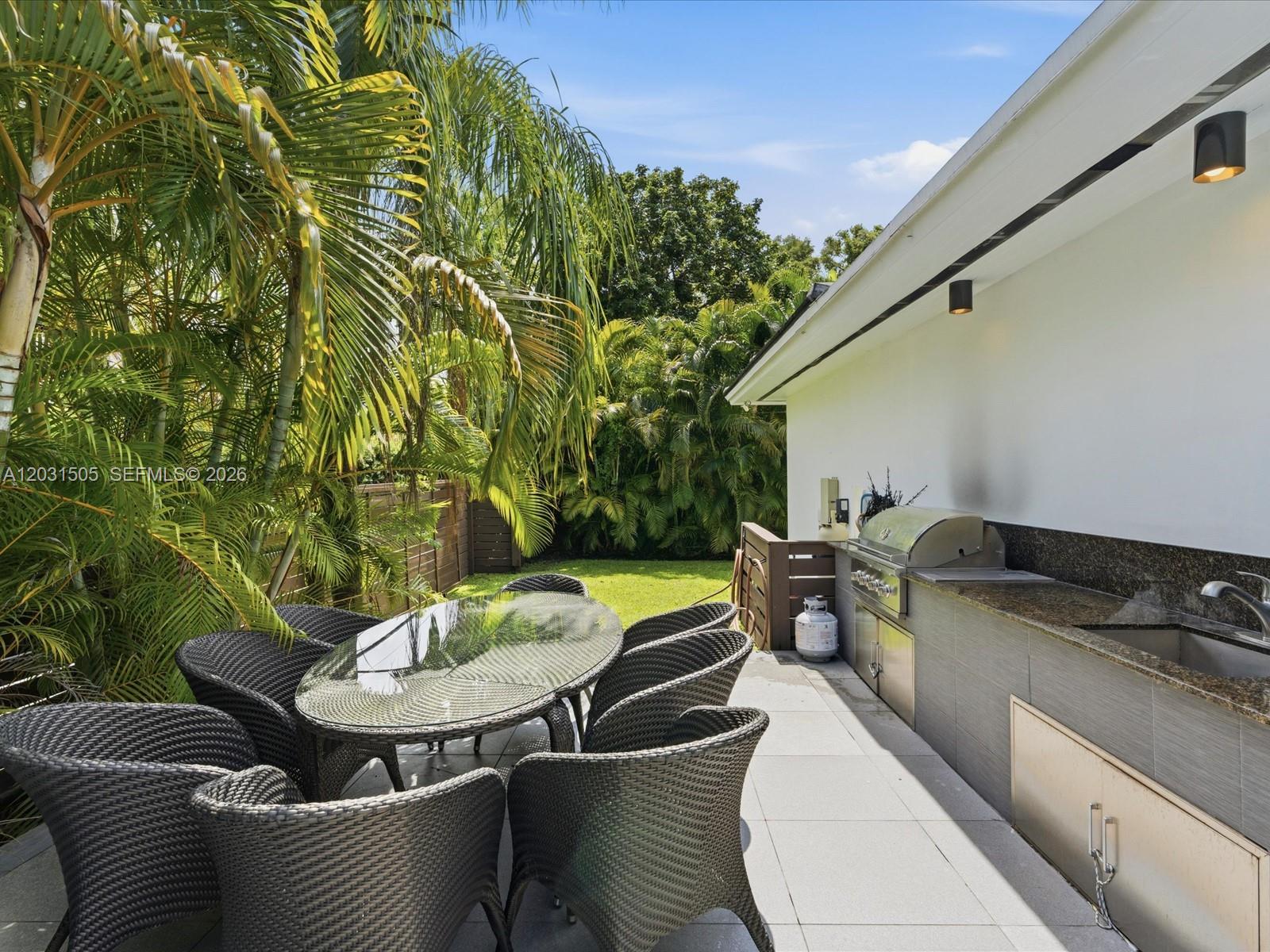 EARLETON SHORES - Residential