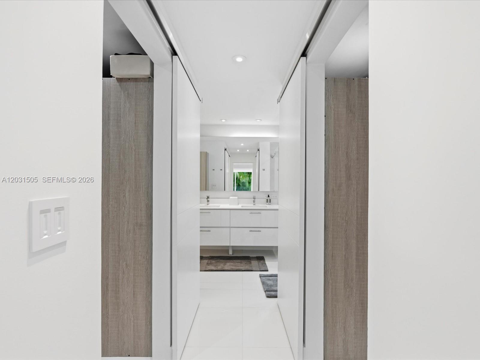 EARLETON SHORES - Residential
