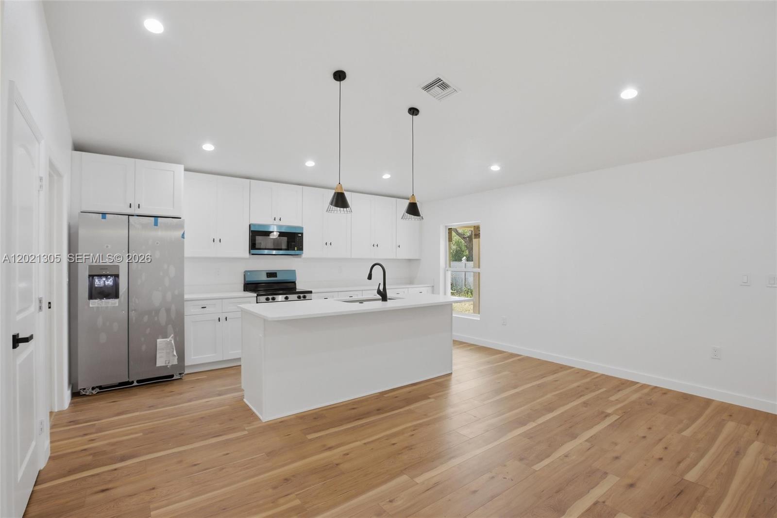 Avon Park Lakes - Residential