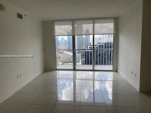 OPERA TOWER CONDO - Residential