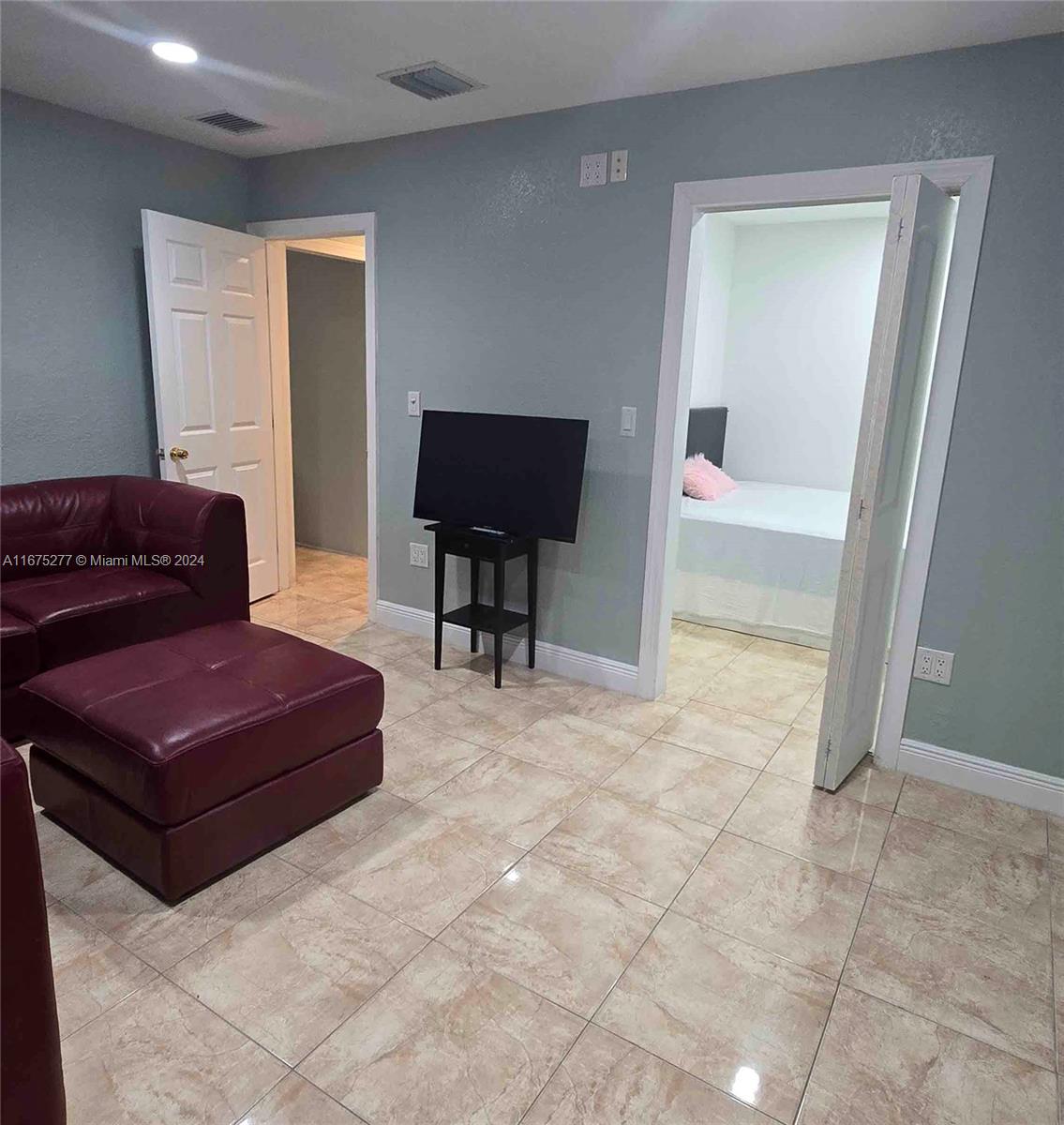 NAROCA ESTATES SEC 2 - Residential Lease