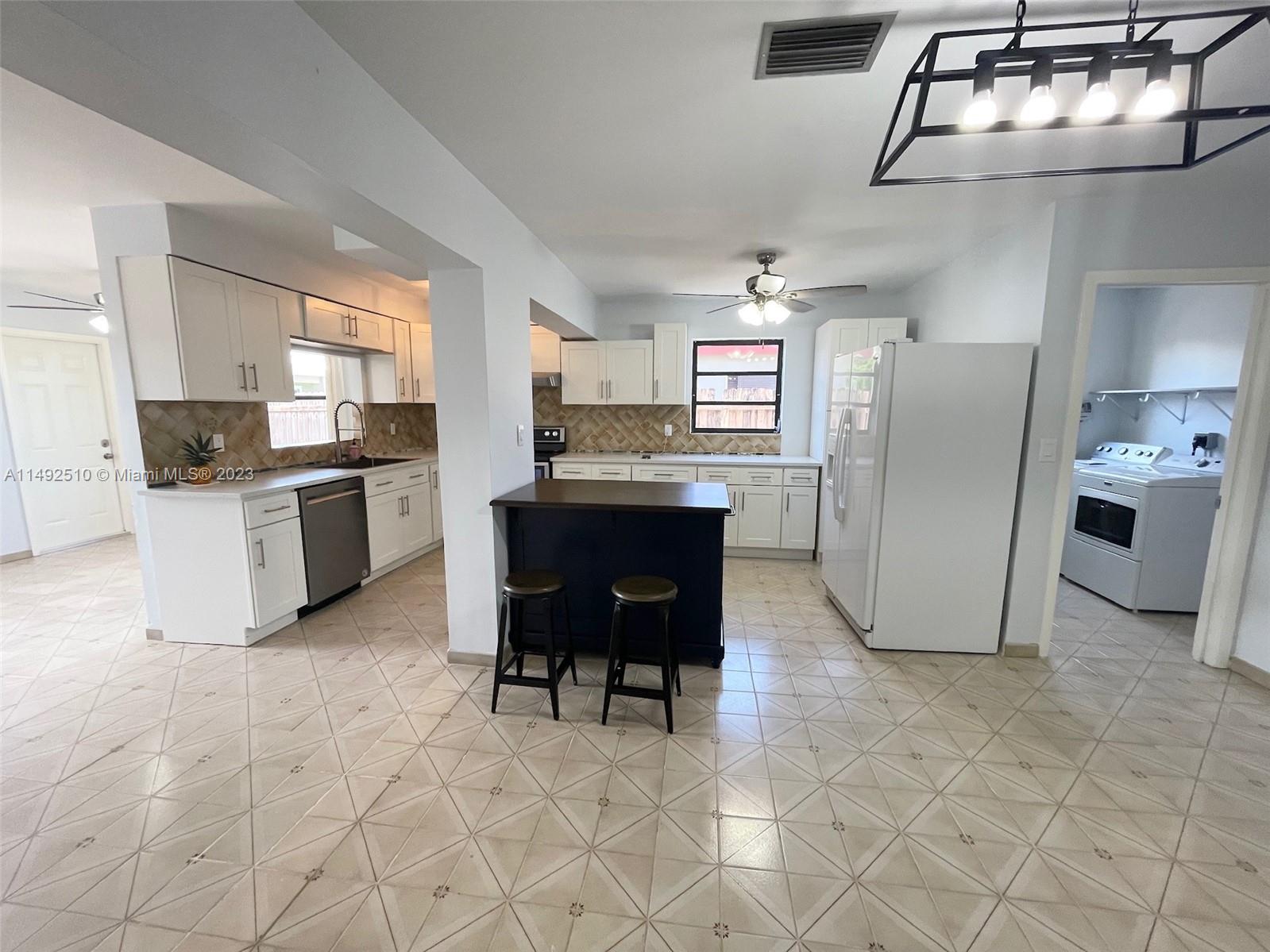 NORTH POMPANO BEACH SEC - Residential