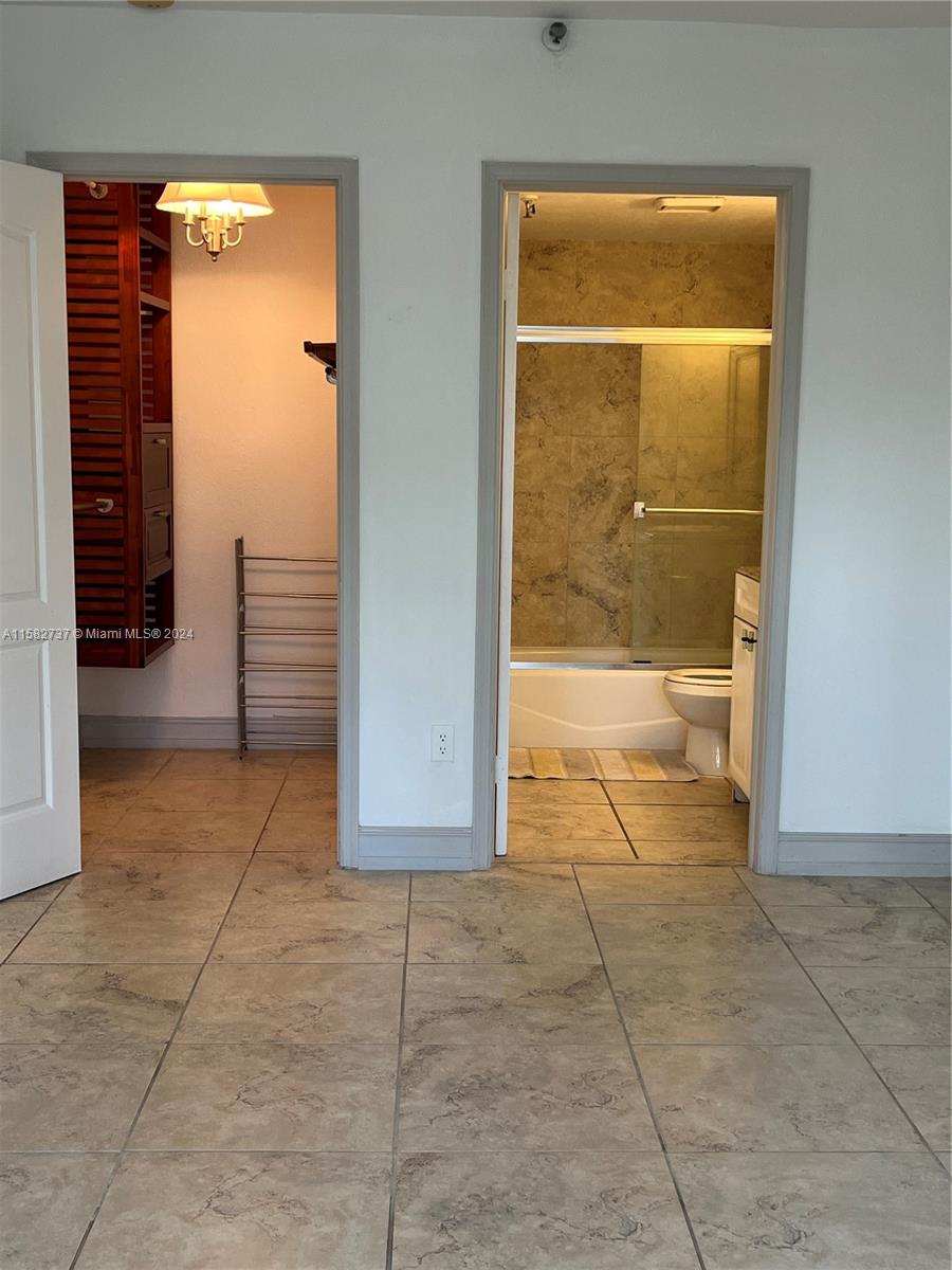LA PIAZZA NAVONA CONDO - Residential Lease