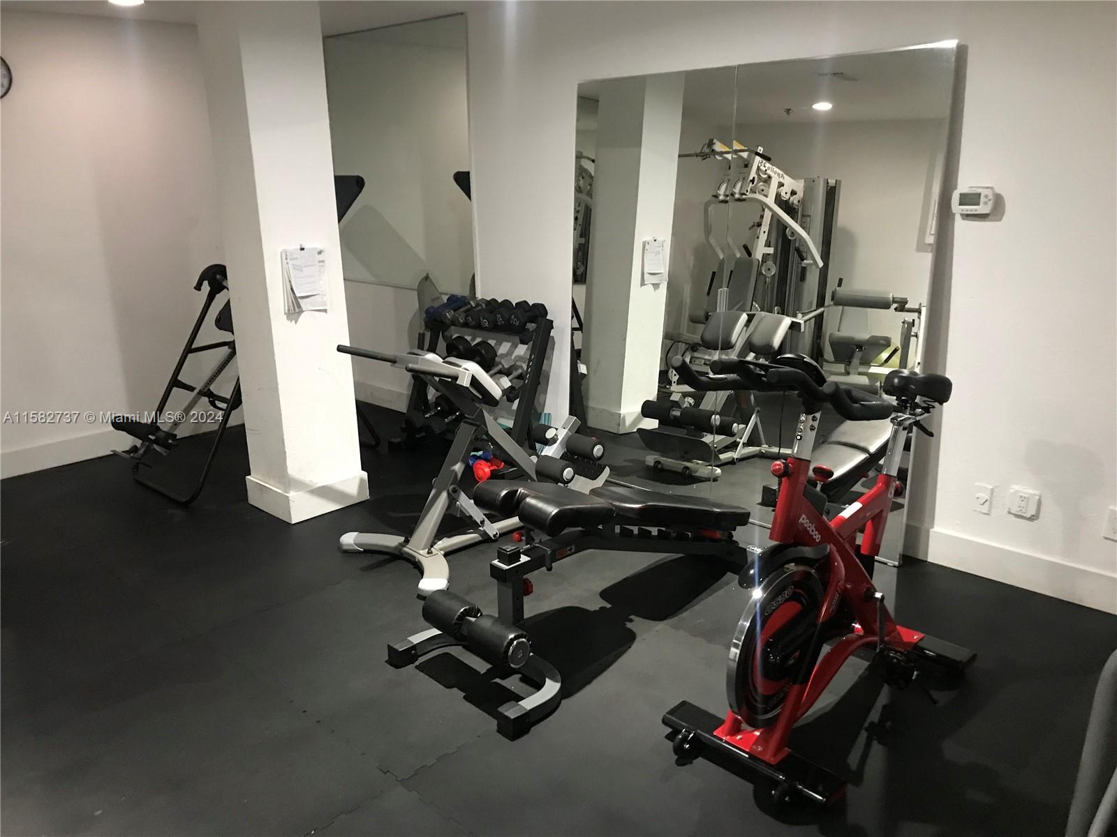 LA PIAZZA NAVONA CONDO - Residential Lease