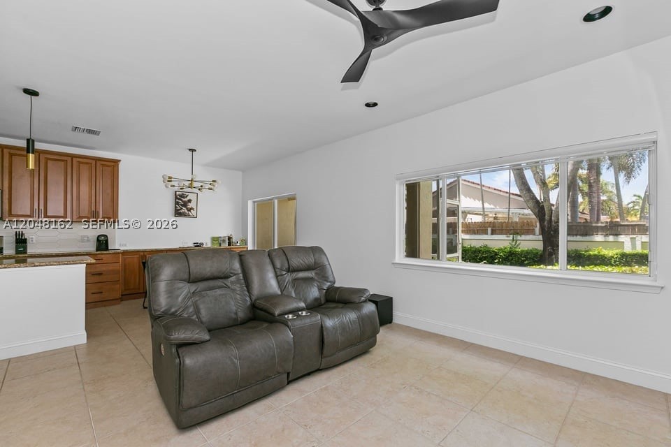BANYAN OAKRIDGE COMMERICA - Residential