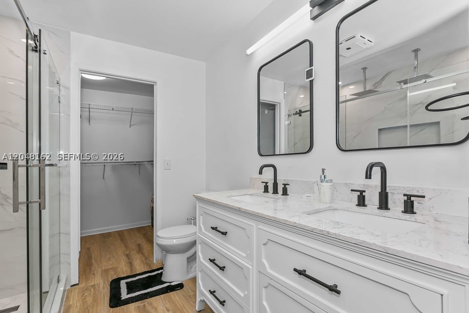 BANYAN OAKRIDGE COMMERICA - Residential