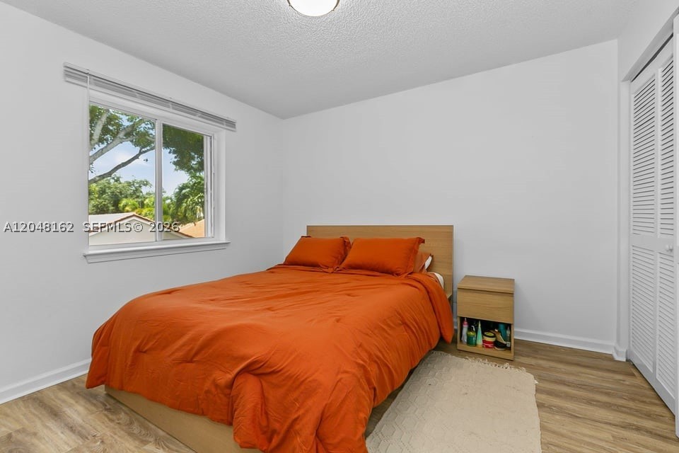 BANYAN OAKRIDGE COMMERICA - Residential