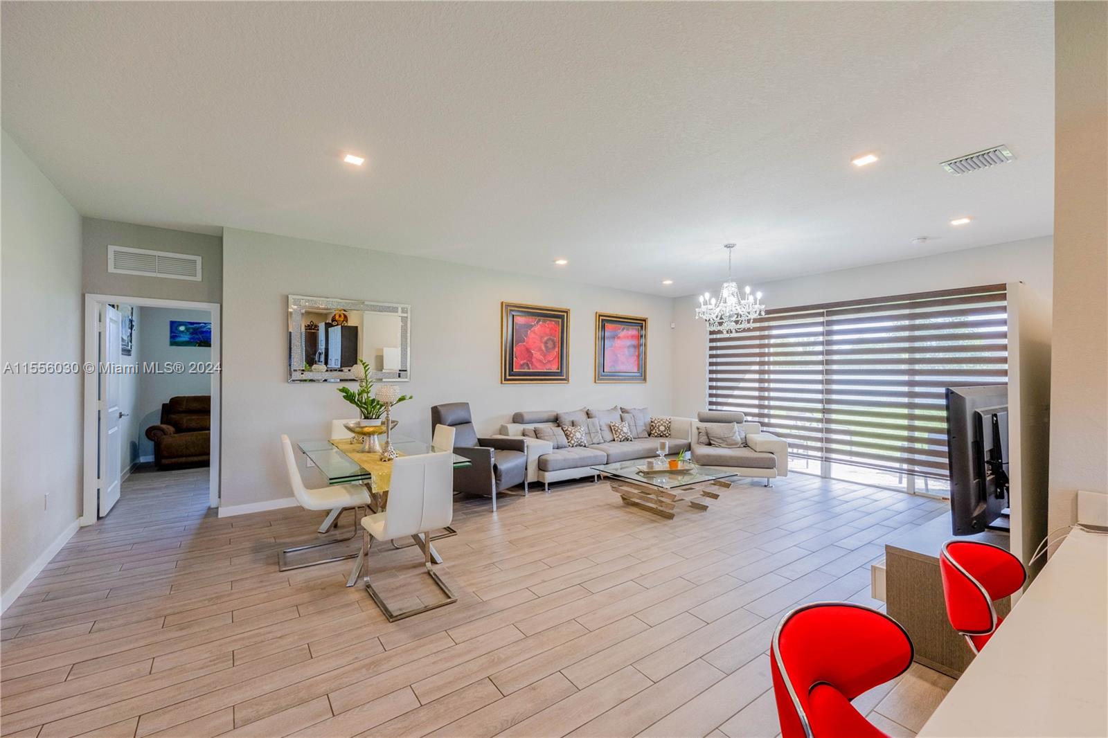 GARDEN HOMES - Residential