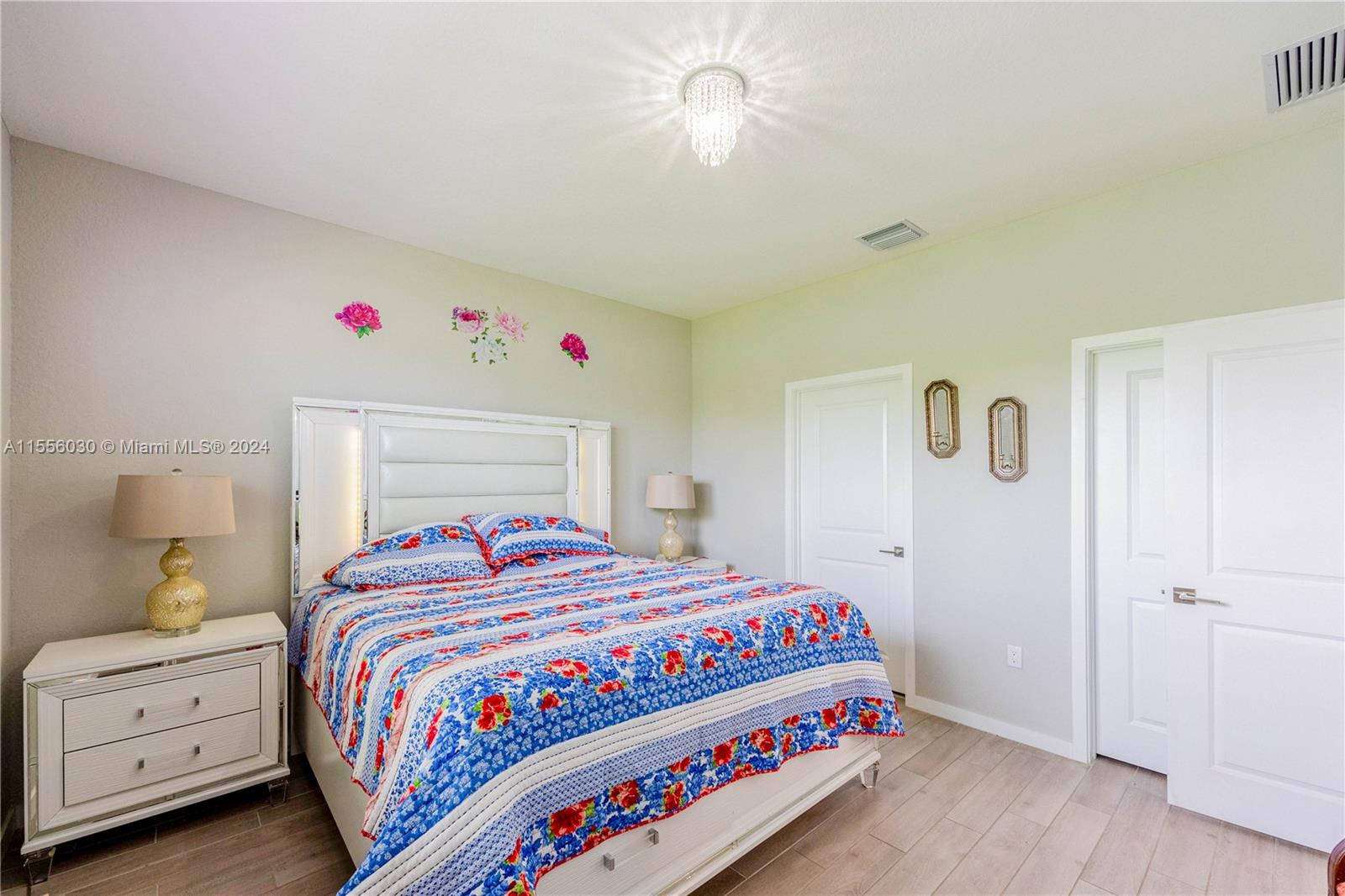 GARDEN HOMES - Residential