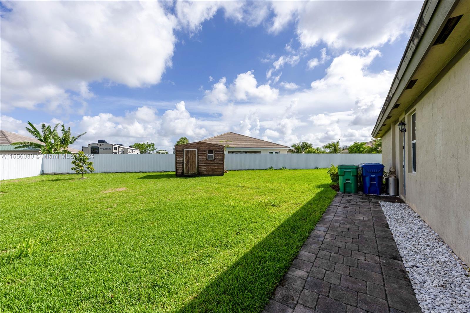 GARDEN HOMES - Residential