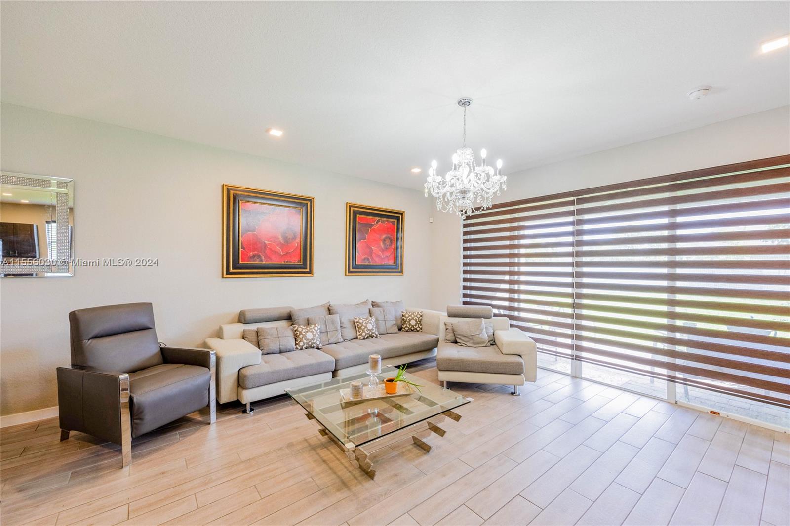GARDEN HOMES - Residential