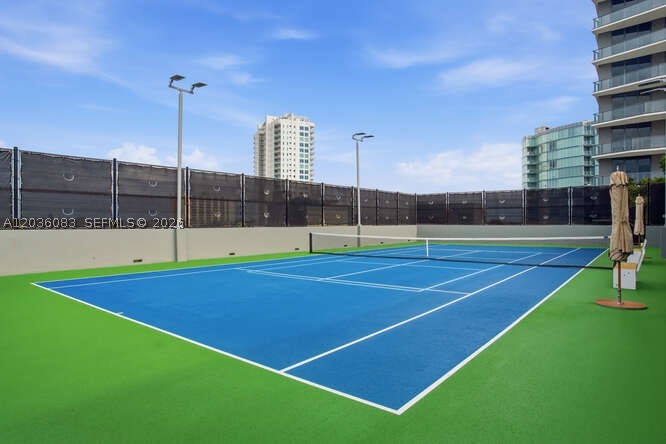 Bayshore Ysabella Condomin - Residential