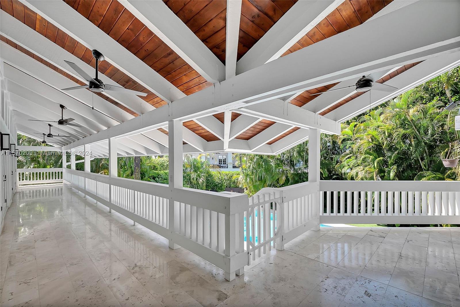 KLEBBA BAY ESTATES - Residential