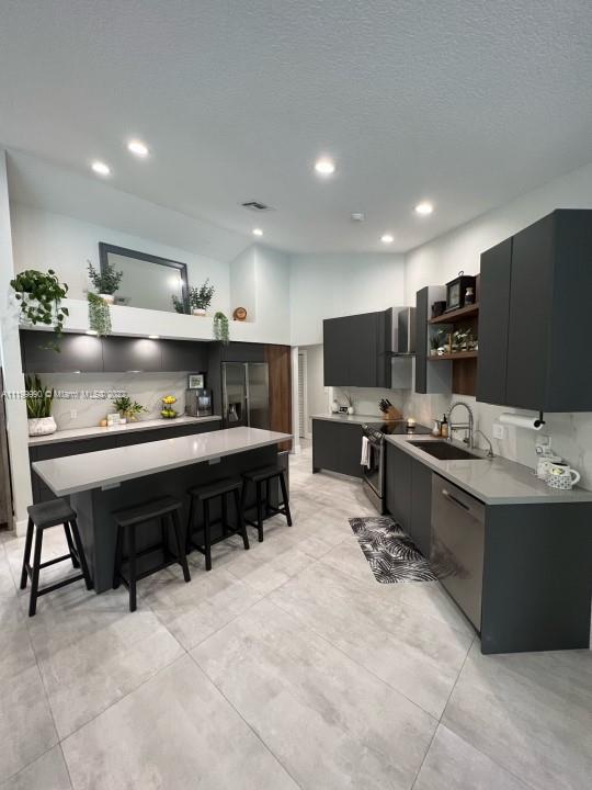 COUNTRY ISLES MANOR HOMES - Residential