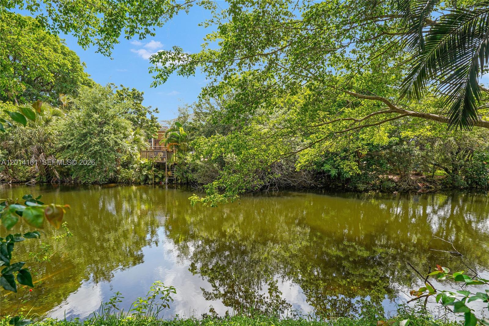 WATERWAY COVE OF WELLINGT - Residential