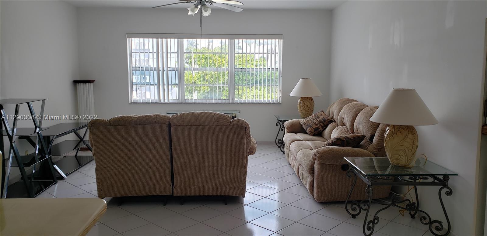 Very nice corner 2/ 2 unit on the beast area Hallandalle. Overlooking golf course.  No popcorn. NEW FRIDGE AND A DISHWASHER. 10 MIN FROM BEACH ,SHOPS AND PARK. 2 PARKING SPACES. ALSO AVAILABLE FOR 6 MOUNTS FOR 3000.  SMALL PET OK .